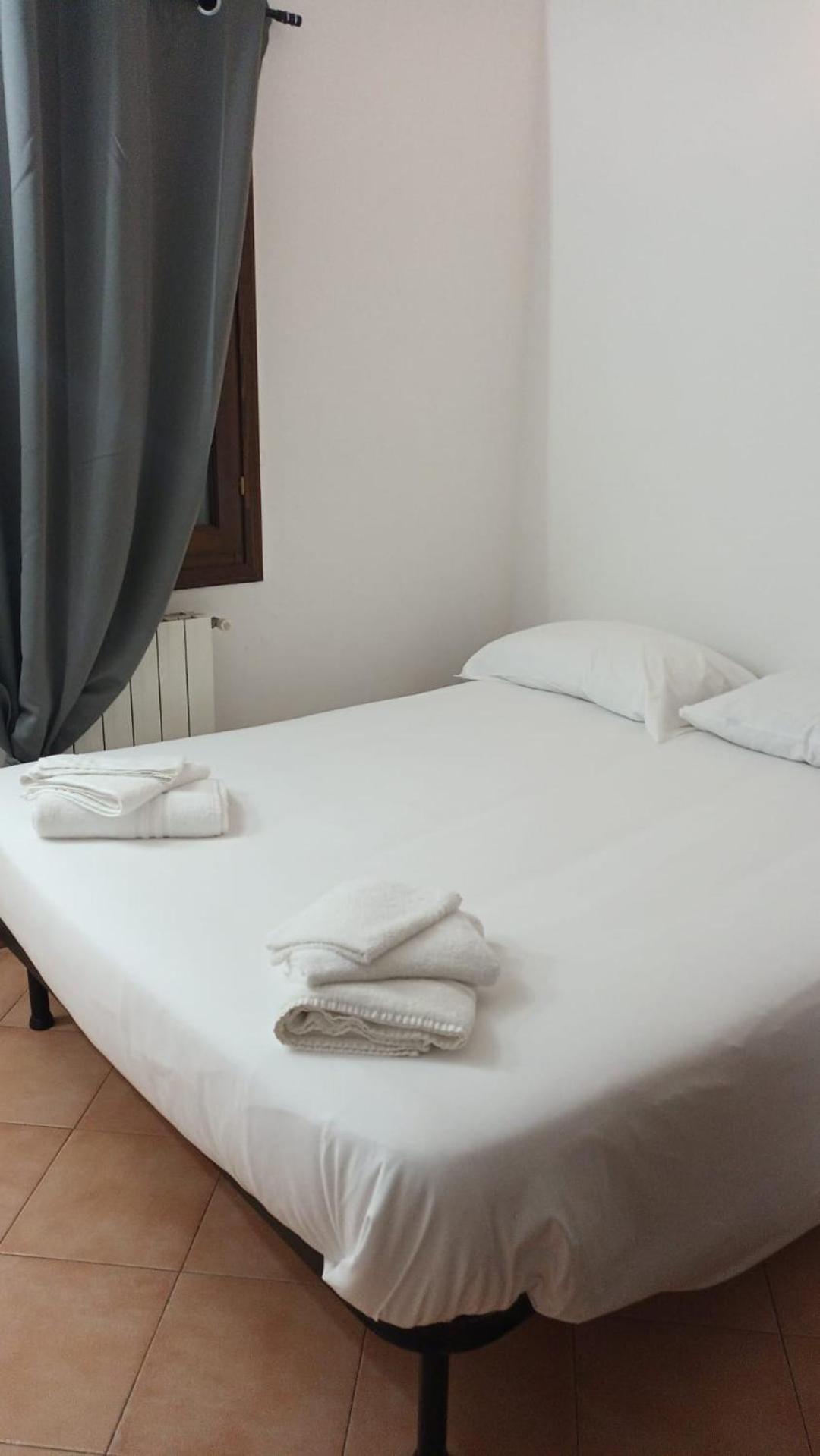 리보르노 Casa N 2 Con Parcheggio Privato E Colonnina Ricarica 아파트 외부 사진