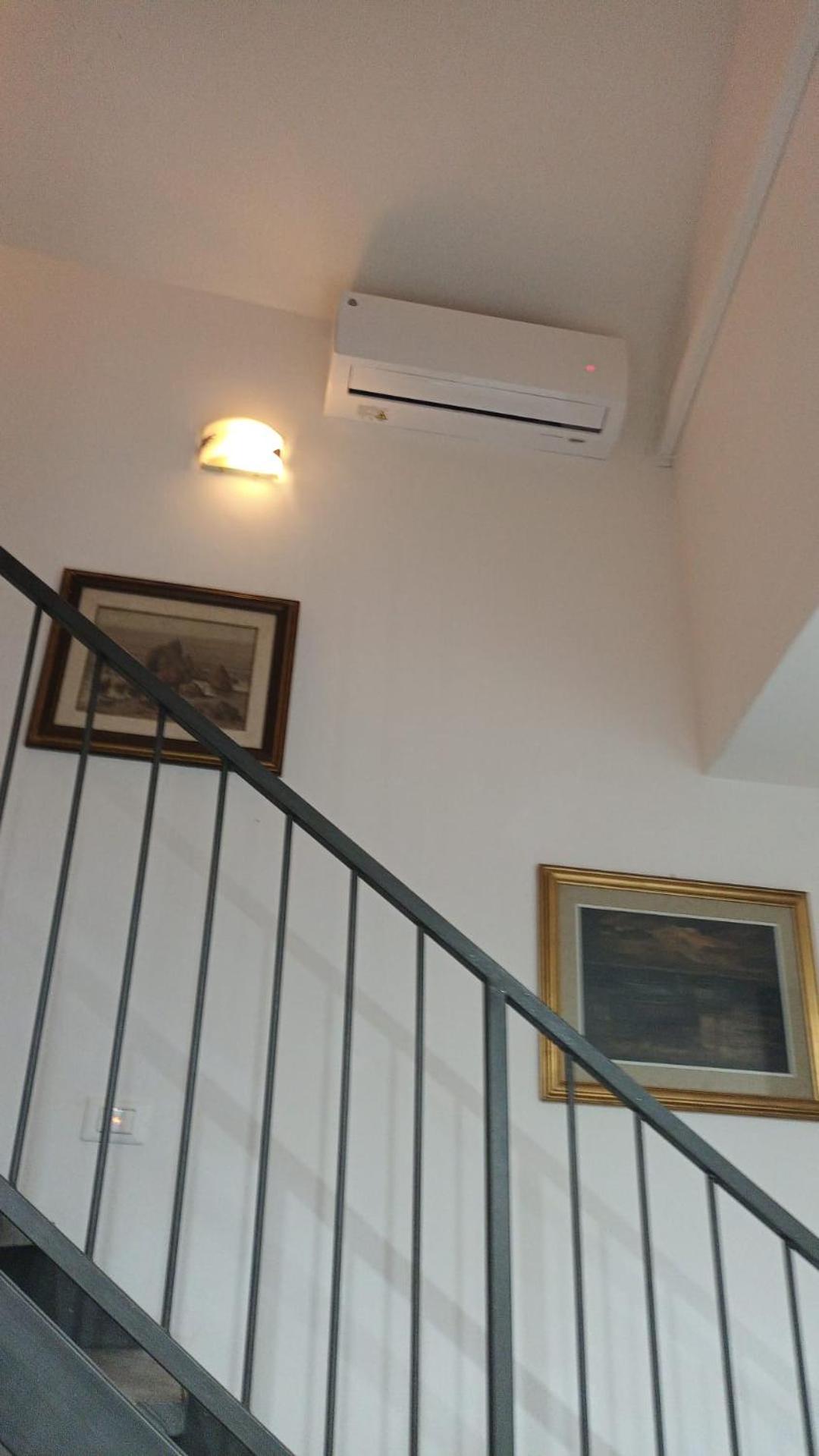 리보르노 Casa N 2 Con Parcheggio Privato E Colonnina Ricarica 아파트 외부 사진
