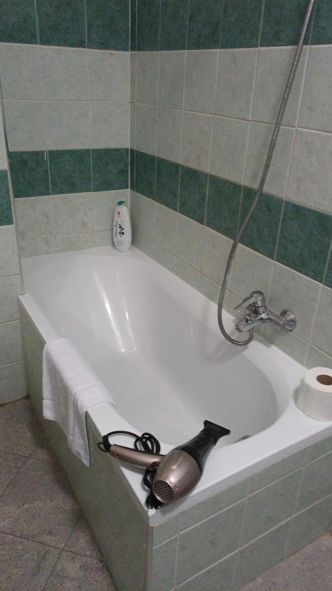 리보르노 Casa N 2 Con Parcheggio Privato E Colonnina Ricarica 아파트 외부 사진